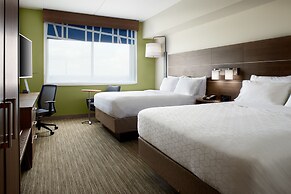 Holiday Inn Express & Suites-Cincinnati North - Liberty Way by IHG