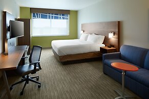 Holiday Inn Express & Suites-Cincinnati North - Liberty Way by IHG
