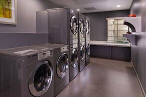 Staybridge Suites Lake Charles by IHG