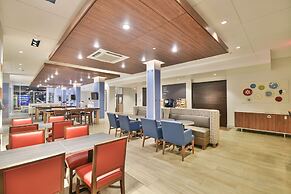 Holiday Inn Express and Suites-Lehi - Thanksgiving Point by IHG