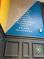 LOPEZ Hostel & Suites