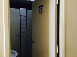 LOPEZ Hostel & Suites