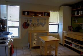 Snowshoe Pete's Mountain Retreat