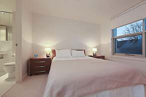 Accommodate Canberra - Trieste