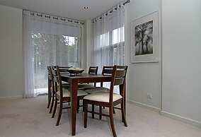 Accommodate Canberra - Trieste