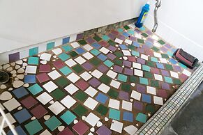 Guesthouse OKI's Inn - Hostel