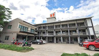 B2 Lanna Boutique & Budget Hotel