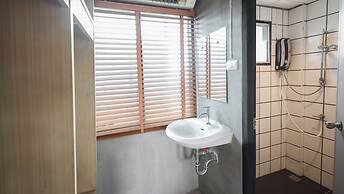 B2 Lanna Boutique & Budget Hotel