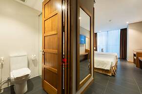 Maple Hotel & Apartment