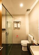 Maple Hotel & Apartment