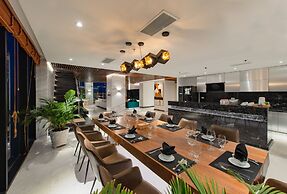 Maple Hotel & Apartment