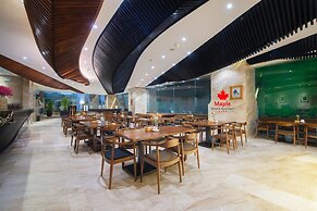 Maple Hotel & Apartment