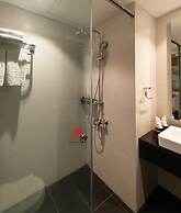 Maple Hotel & Apartment