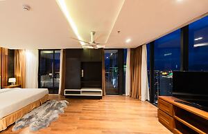 Maple Hotel & Apartment