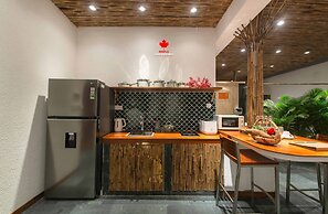 Maple Hotel & Apartment