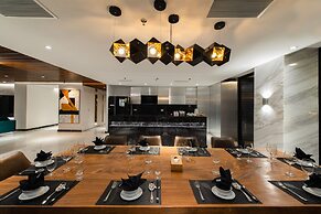 Maple Hotel & Apartment