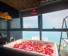 Maple Hotel & Apartment