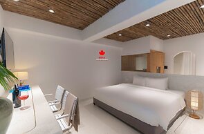 Maple Hotel & Apartment