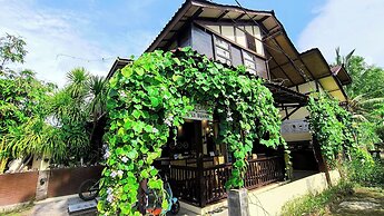 Gili Buana Hostel & Backpackers