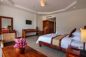 Glorious Hotel & Spa