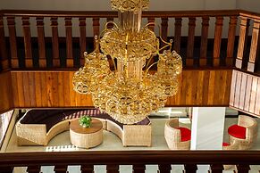 Glorious Hotel & Spa