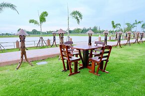 Infinity See Sun Resort