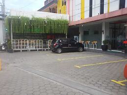 Green Red Hotel Syariah Jombang