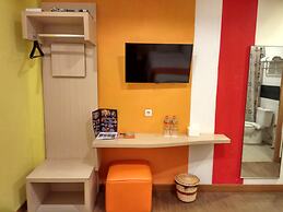 Green Red Hotel Syariah Jombang