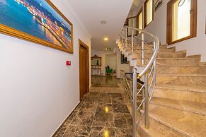 Rosalie Palace Hotel