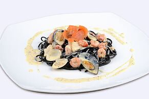 The Bamboo Leaf Yangshuo