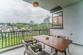 The Bamboo Leaf Yangshuo