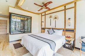 The Bamboo Leaf Yangshuo