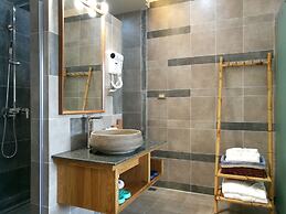 The Bamboo Leaf Yangshuo