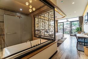 The Bamboo Leaf Yangshuo