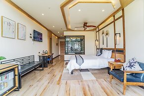 The Bamboo Leaf Yangshuo