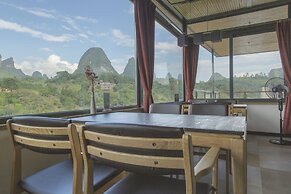 The Bamboo Leaf Yangshuo