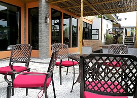 The Bamboo Leaf Yangshuo