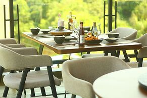 The Bamboo Leaf Yangshuo