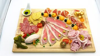 The Bamboo Leaf Yangshuo