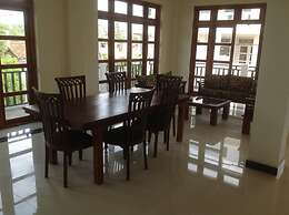 Araliya Blue Beach View Hotel