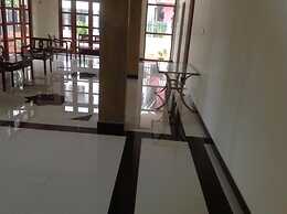 Araliya Blue Beach View Hotel