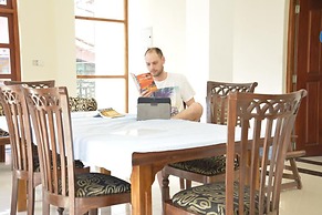 Araliya Blue Beach View Hotel