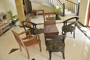 Araliya Blue Beach View Hotel