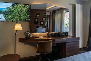 Best Western Premier Natalija Residence