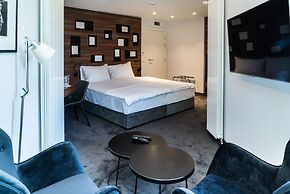 Best Western Premier Natalija Residence