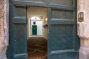 The Right Place 4U Roma Navona Terrace Luxury Rooms