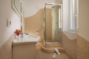 The Right Place 4U Roma Navona Terrace Luxury Rooms