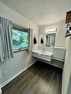 Mount Coolidge Motel