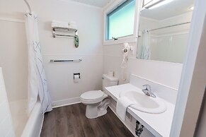 Mount Coolidge Motel