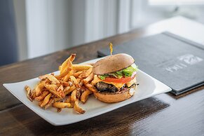 Edge of the Avalon Inn